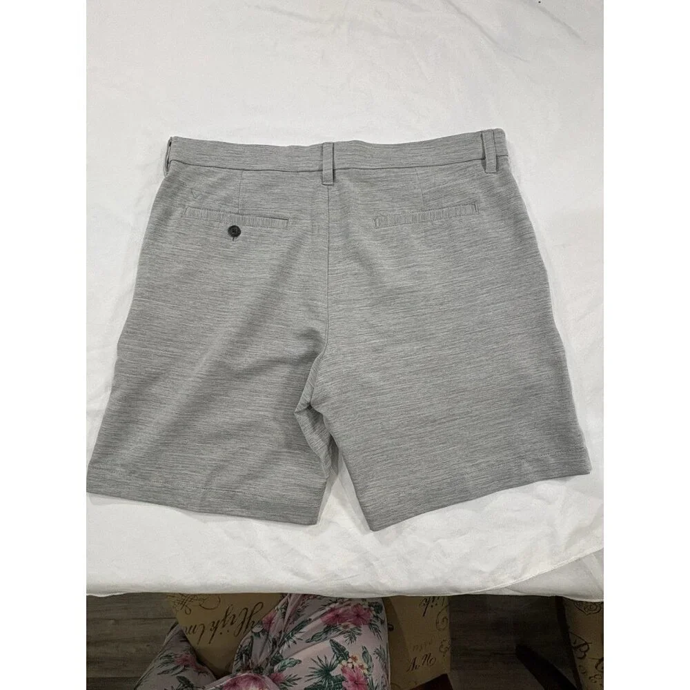 Callaway Men's Opti-Dri Stretch Golf Shorts in a heather gray size 36